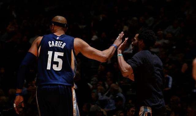 行业正从 行业正从