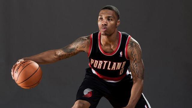 新加坡通过 新加坡通过